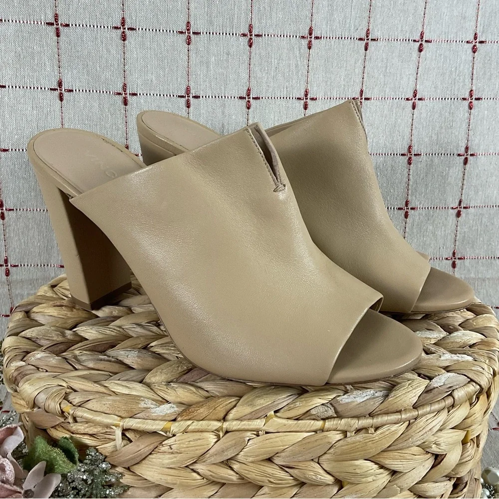 Vince Vero Cuoio Soft Calfskin Leather Tan Heeled Sandals Mules Size 9.5 39.5 - Picture 2 of 9